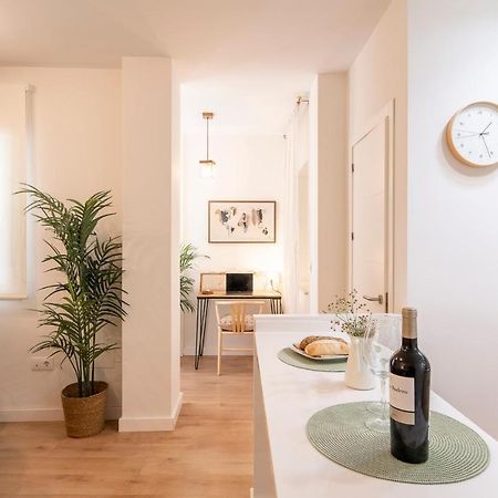 Lucia De Triana Apartment เซบีญา ภายนอก รูปภาพ