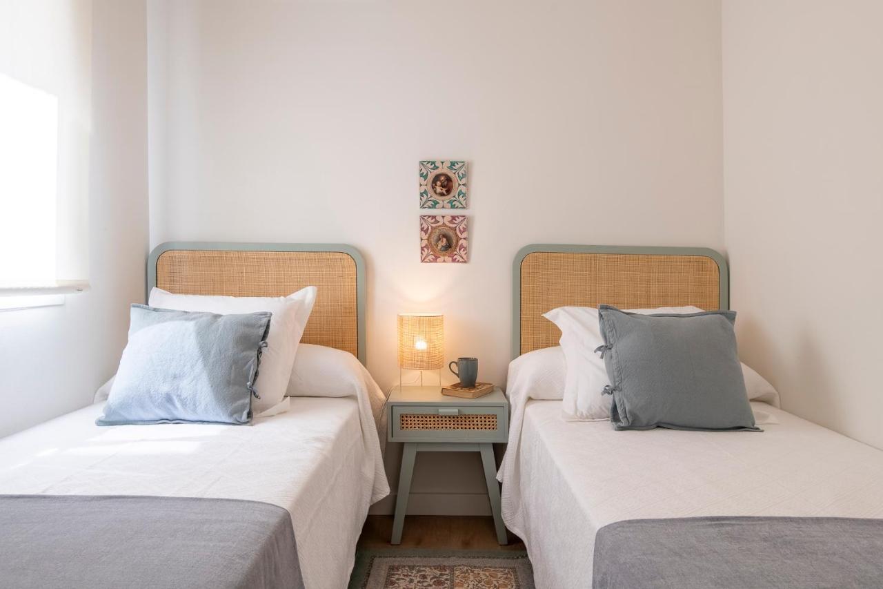 Lucia De Triana Apartment เซบีญา ภายนอก รูปภาพ