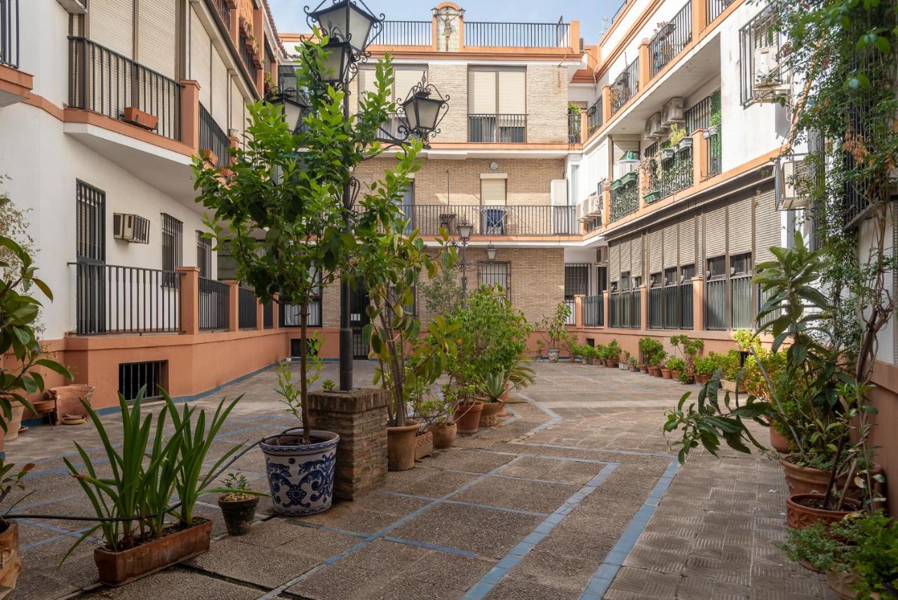 Lucia De Triana Apartment เซบีญา ภายนอก รูปภาพ